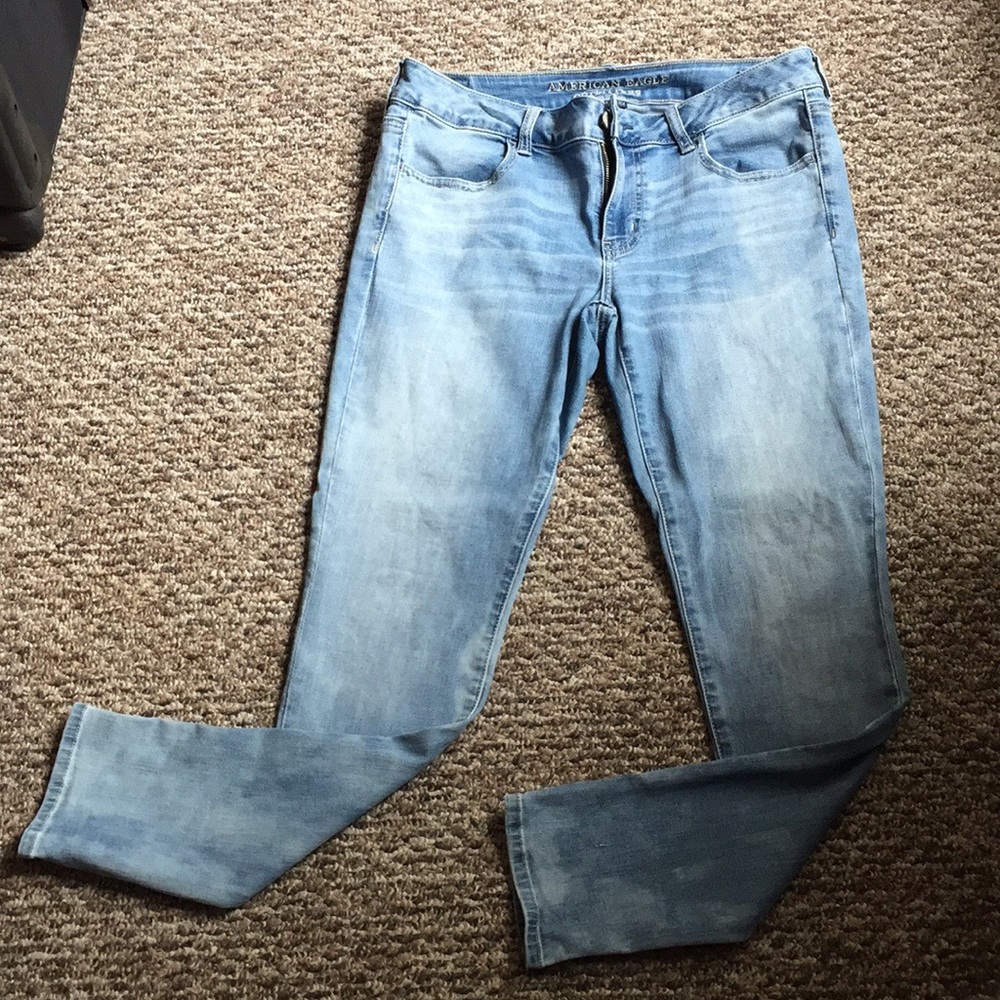 Light wash jean